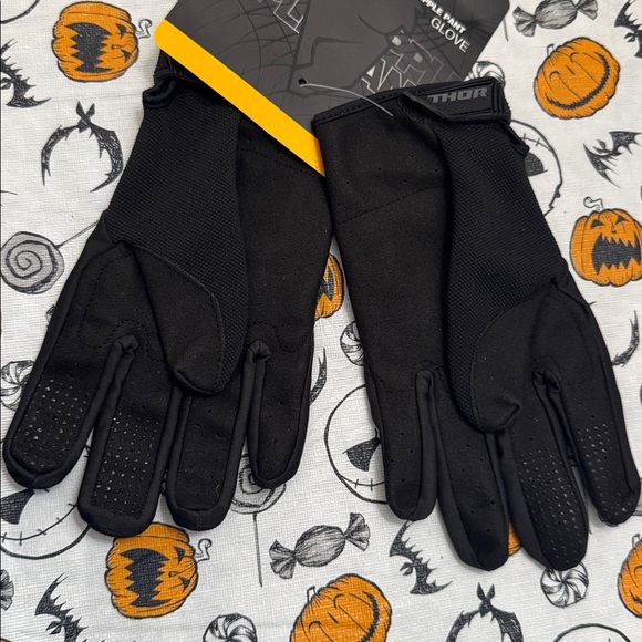 Thor Black Riding Gloves - Picture 4 of 9